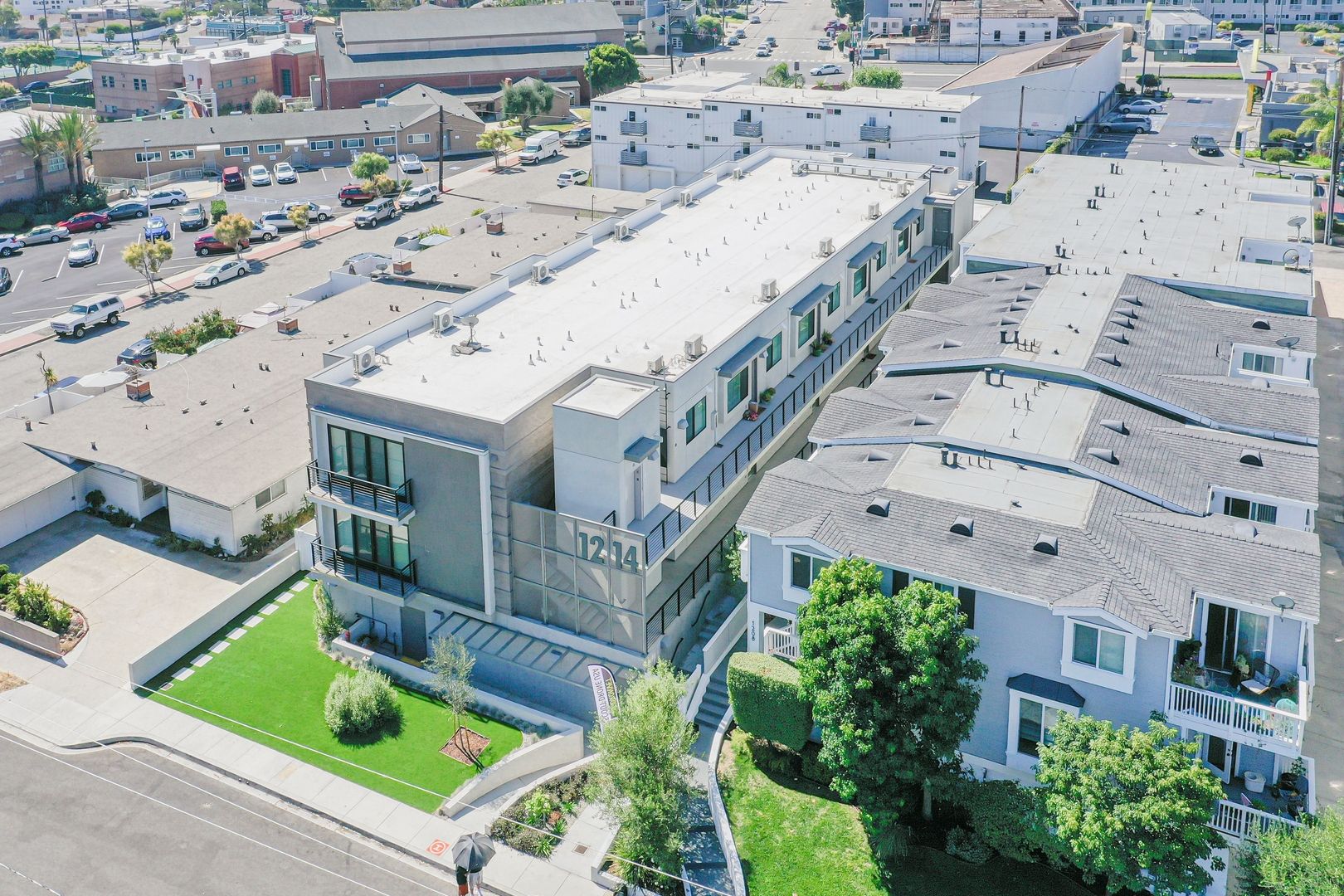 Multi-Family Residential | Manhattan Beach